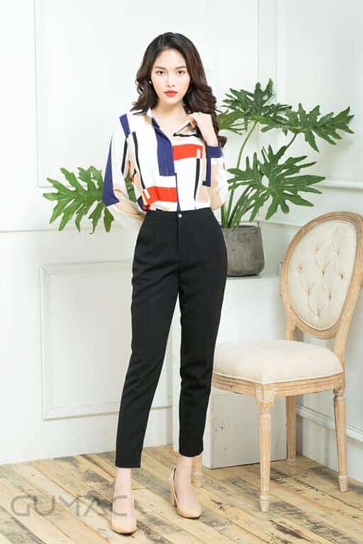 office-fashion-shirt-dress-trousers-clothing-1587727-pxhere.com (1)