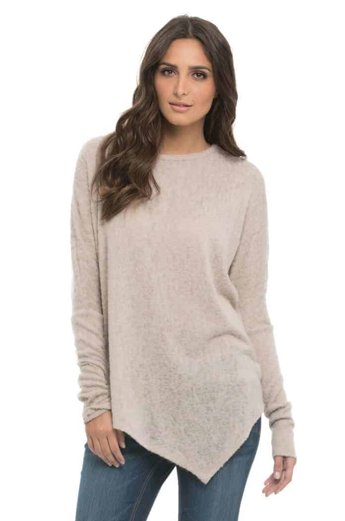 woman-female-standing-fashion-clothing-outerwear-527822-pxhere.com (1)